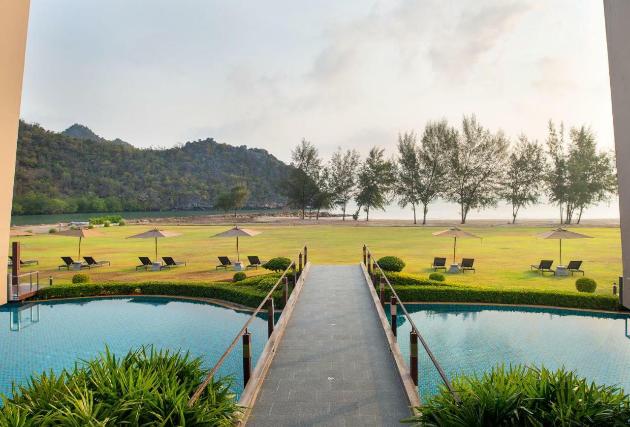 La Isla Pranburi Beach Resort Сам-Рой-Йот Екстер'єр фото